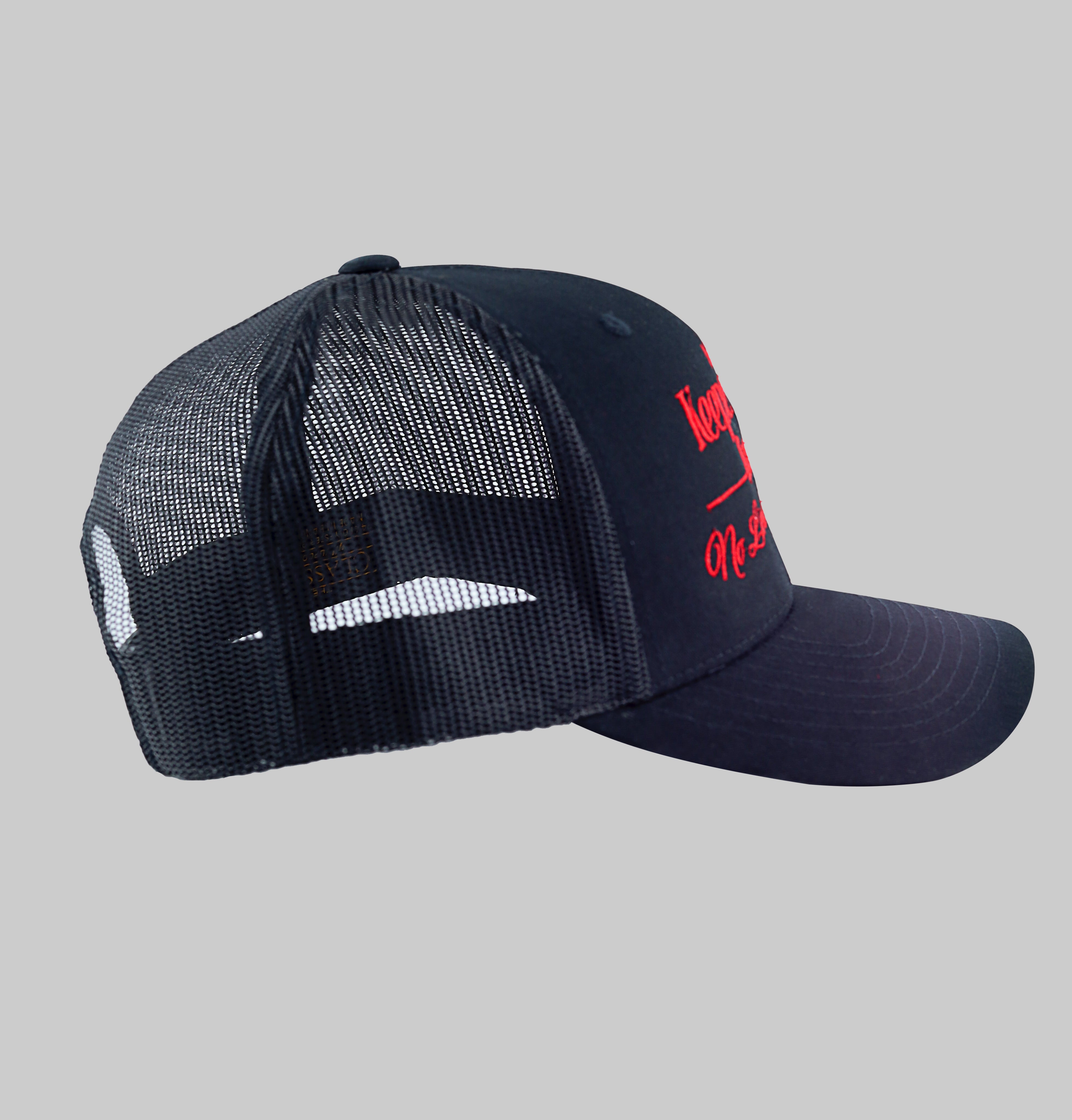 CAP. MOVES (BLACK RED)